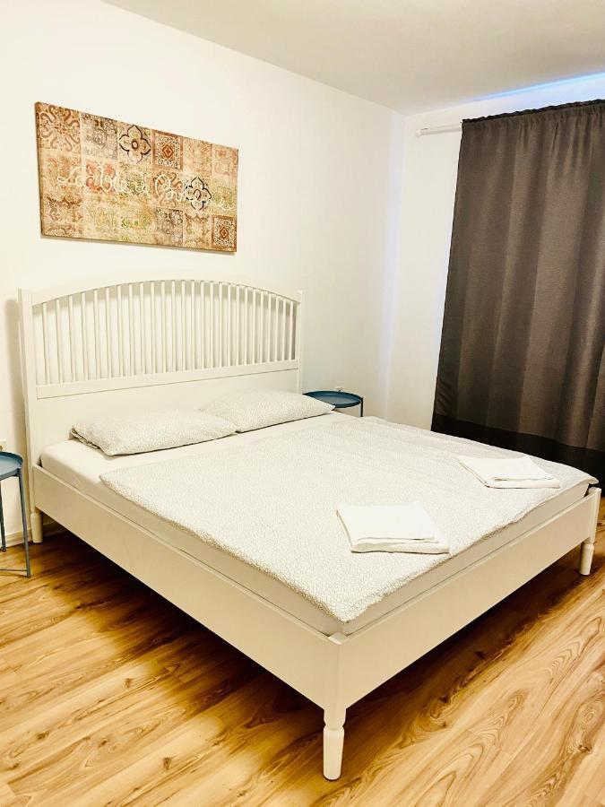 Tm Aparts Dortmund Luaran gambar A double bed
