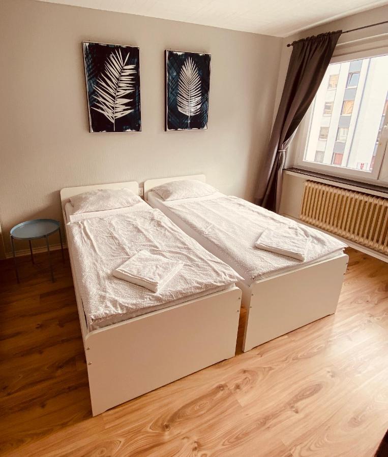Tm Aparts Dortmund Luaran gambar A room at the hostel