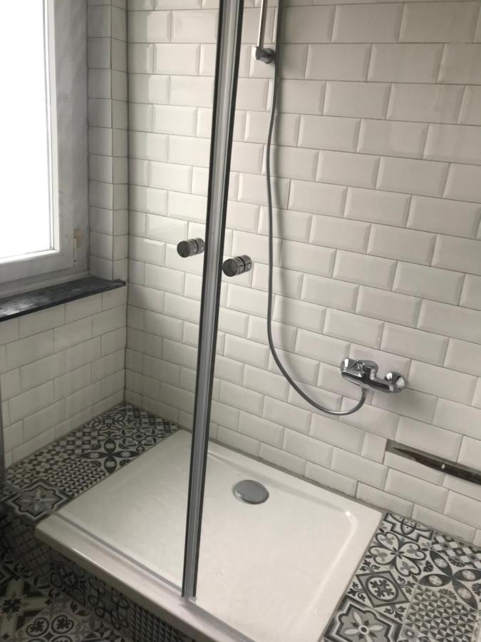 Tm Aparts Dortmund Luaran gambar A shower